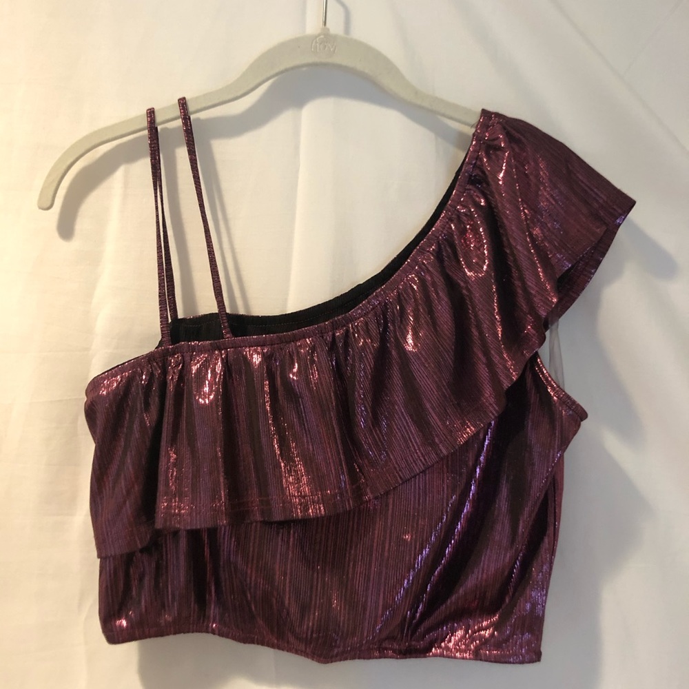 Charlotte Russe Asymmetrical Crop Top